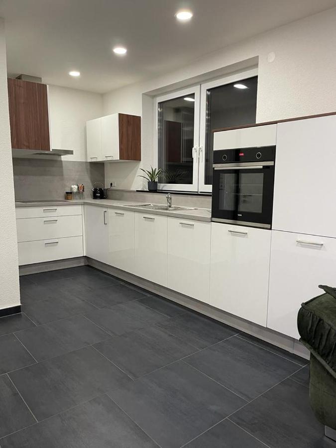 2 Zimmer Wohnung Zur Taegliche Miete แฮคินเงิน ภายนอก รูปภาพ