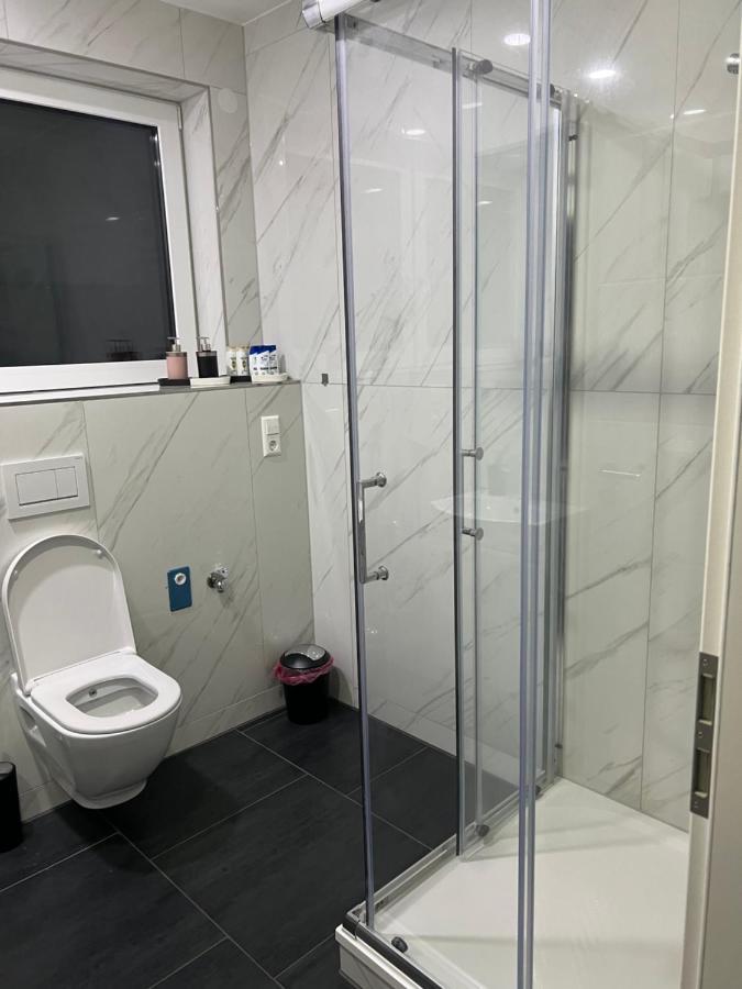 2 Zimmer Wohnung Zur Taegliche Miete แฮคินเงิน ภายนอก รูปภาพ