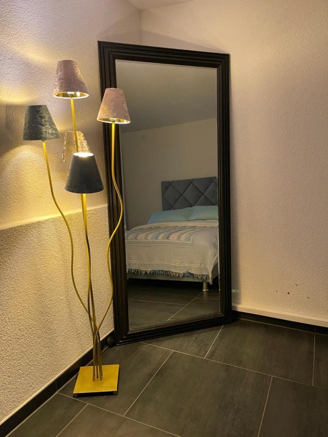 2 Zimmer Wohnung Zur Taegliche Miete แฮคินเงิน ภายนอก รูปภาพ